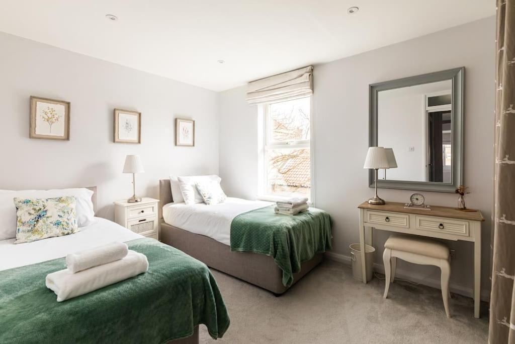 Premium Central House W Parking - Walk Everywhere 바스 외부 사진